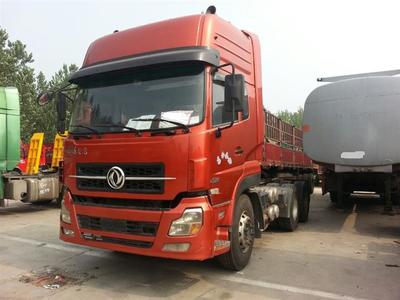 二手油罐車柴油汽油罐車價格_二手普通貨運(yùn)油罐車二拖三_山東大型重型貨車交易運(yùn)輸公司